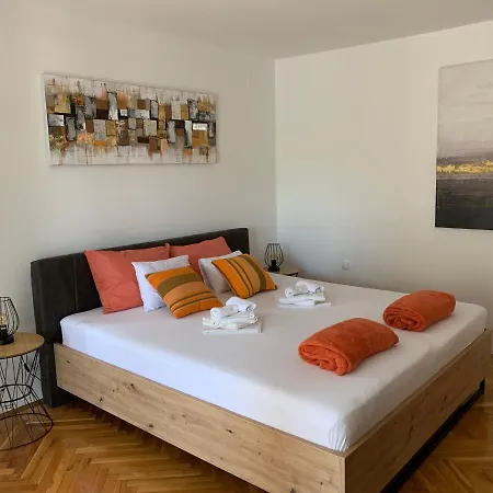 Puntizela-patty Apartman Pula